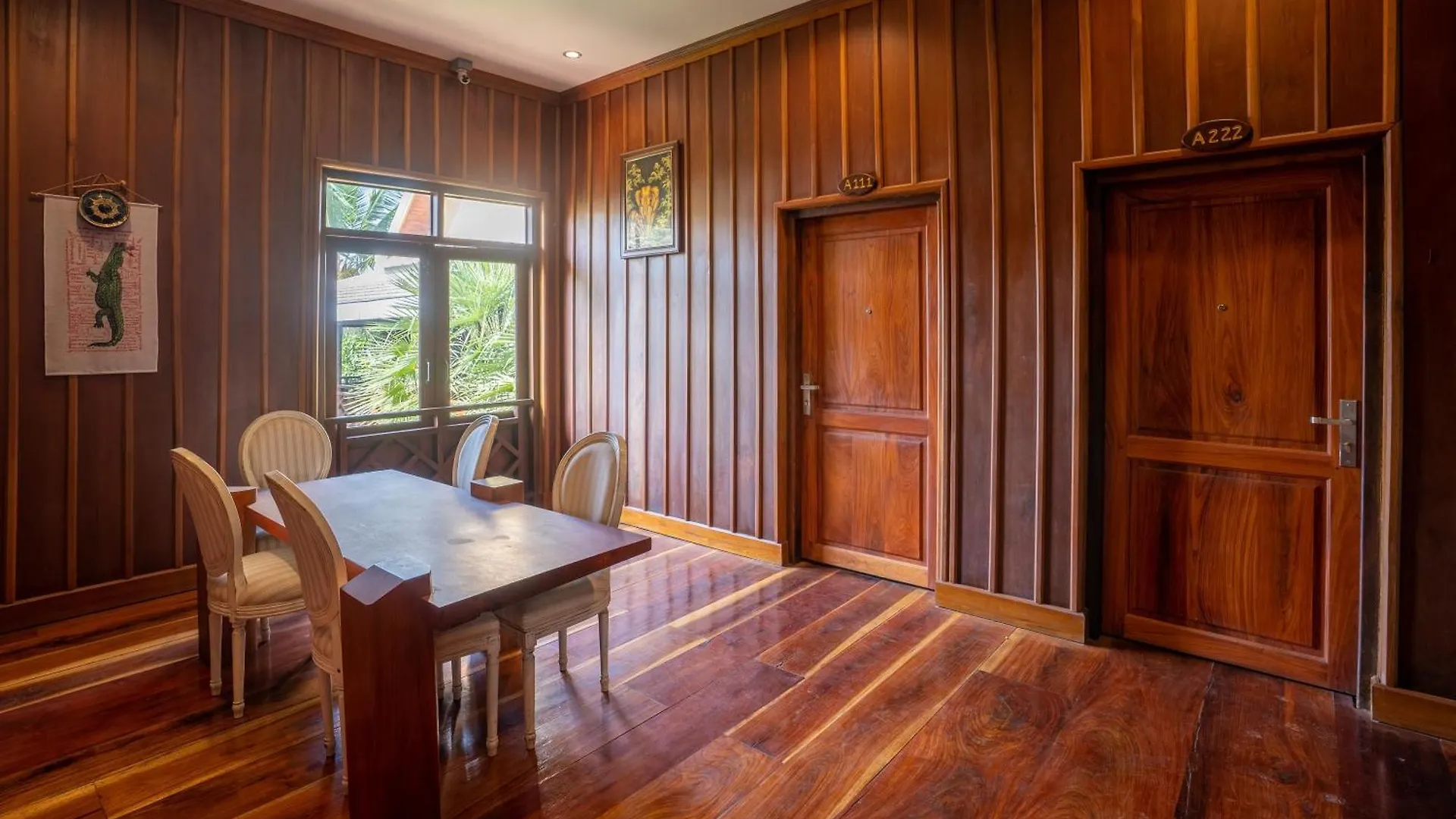 **  Luangsay Inn Luang Prabang Laos