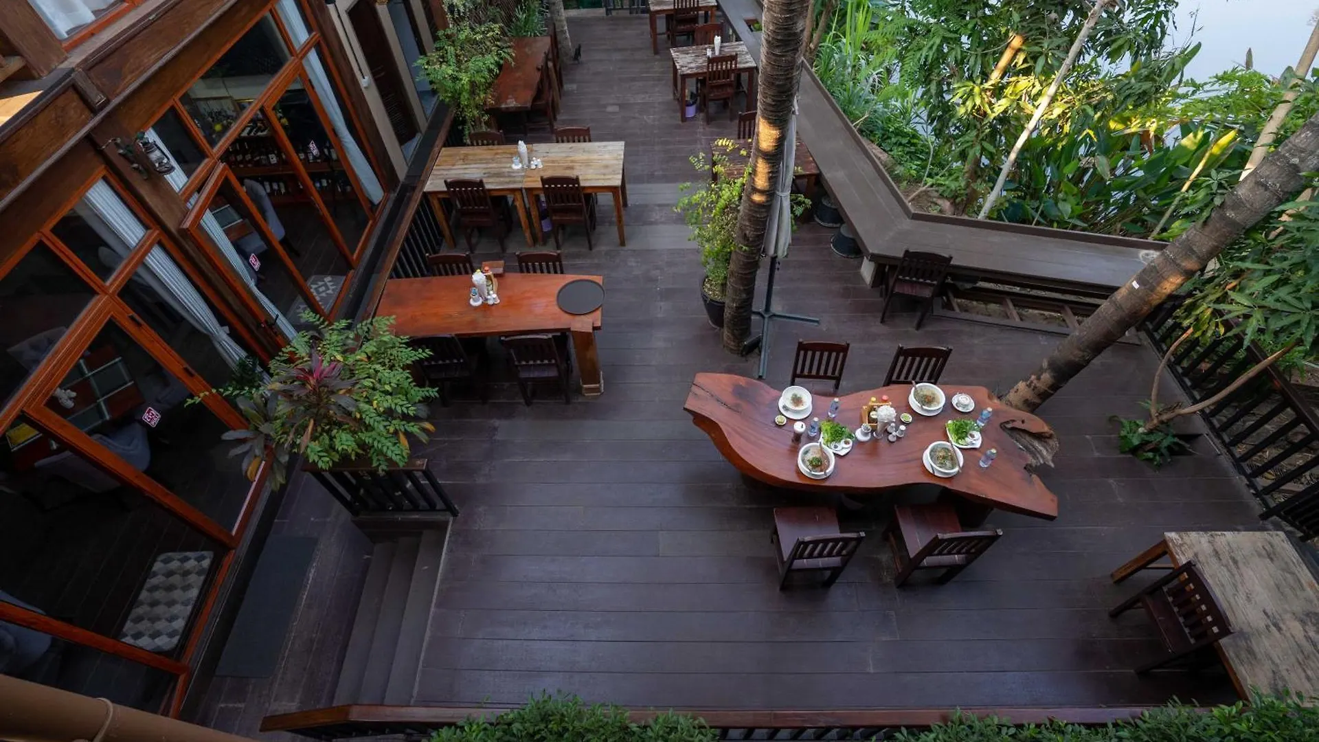 **  Luangsay Inn Luang Prabang Laos