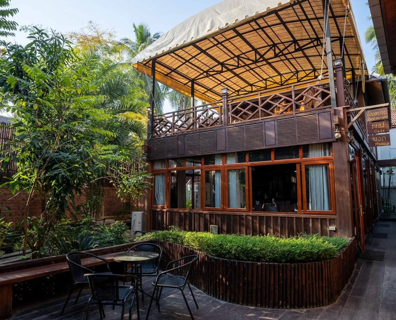 Luangsay Inn Luang Prabang 2*,  Laos